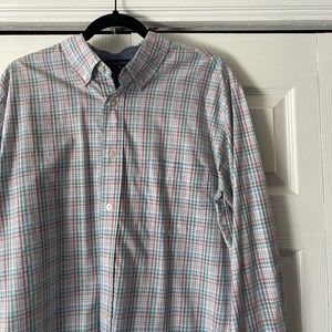 Men’s Plaid Button Up